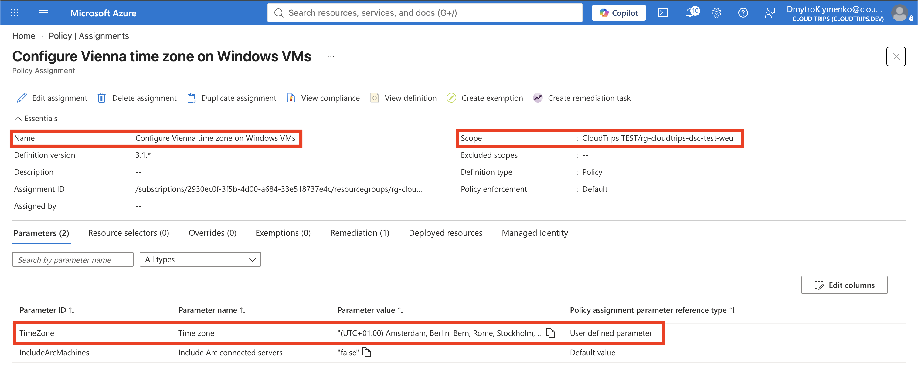 Zuweisung der Richtlinie Configure time zone on Windows machines mit Ressourcengruppenbereich und der Zeitzone Amsterdam, Berlin, Bern, Rom, Stockholm, Wien