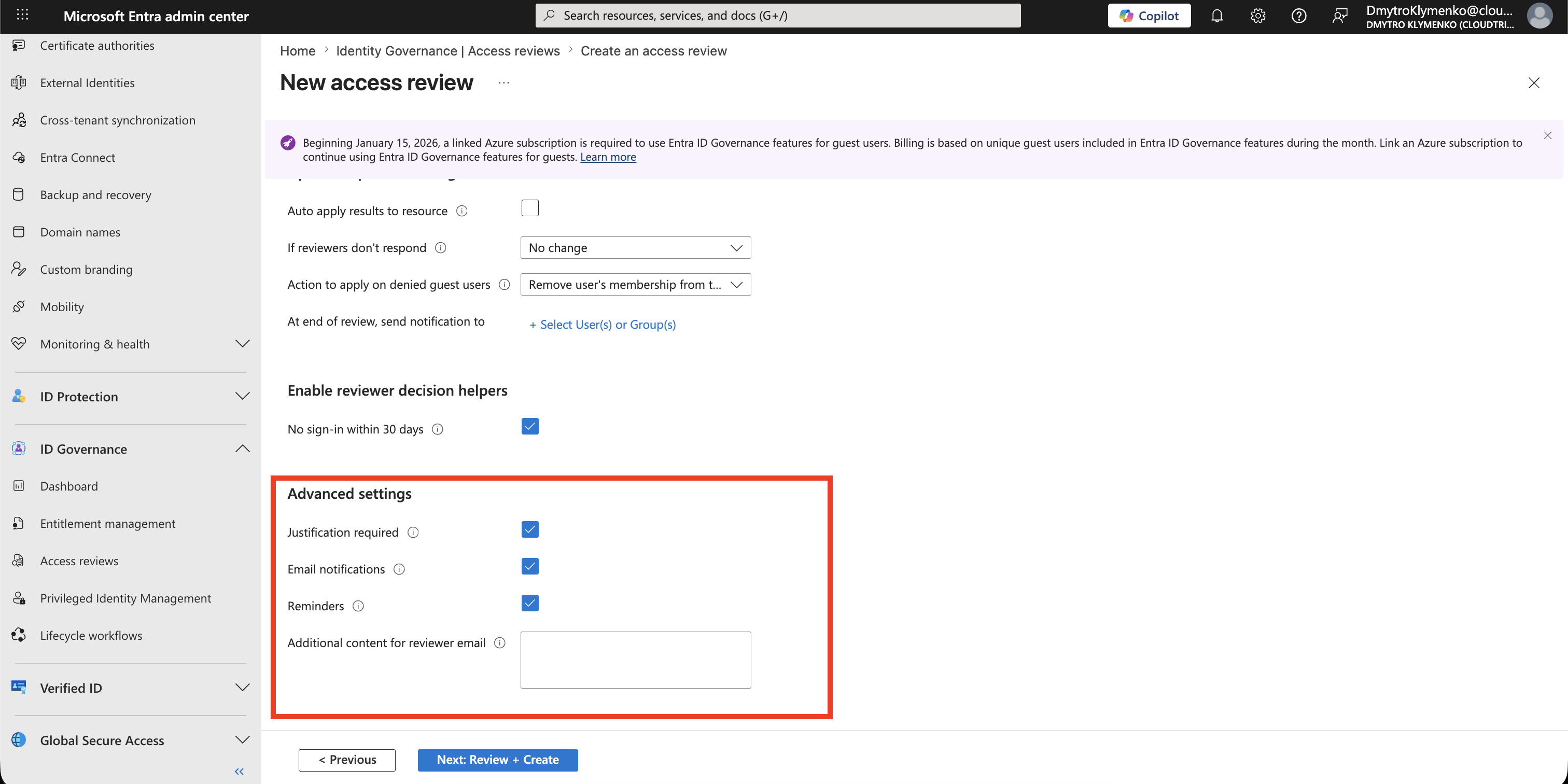 Access Review Advanced Settings mit Begruendung, Benachrichtigungen und Erinnerungen